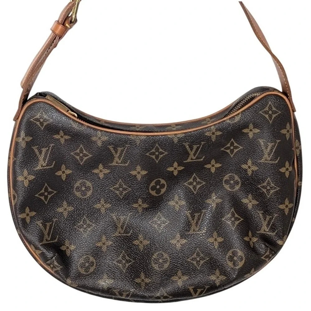 Vintage 2003 Louis Vuitton Monogram Croissant shoulder bag MM Monogram